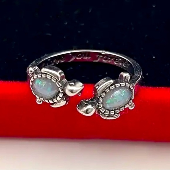 3/$25, 4/$30 Sea Turtle Ring Size OZ Open - Picture 2 of 9